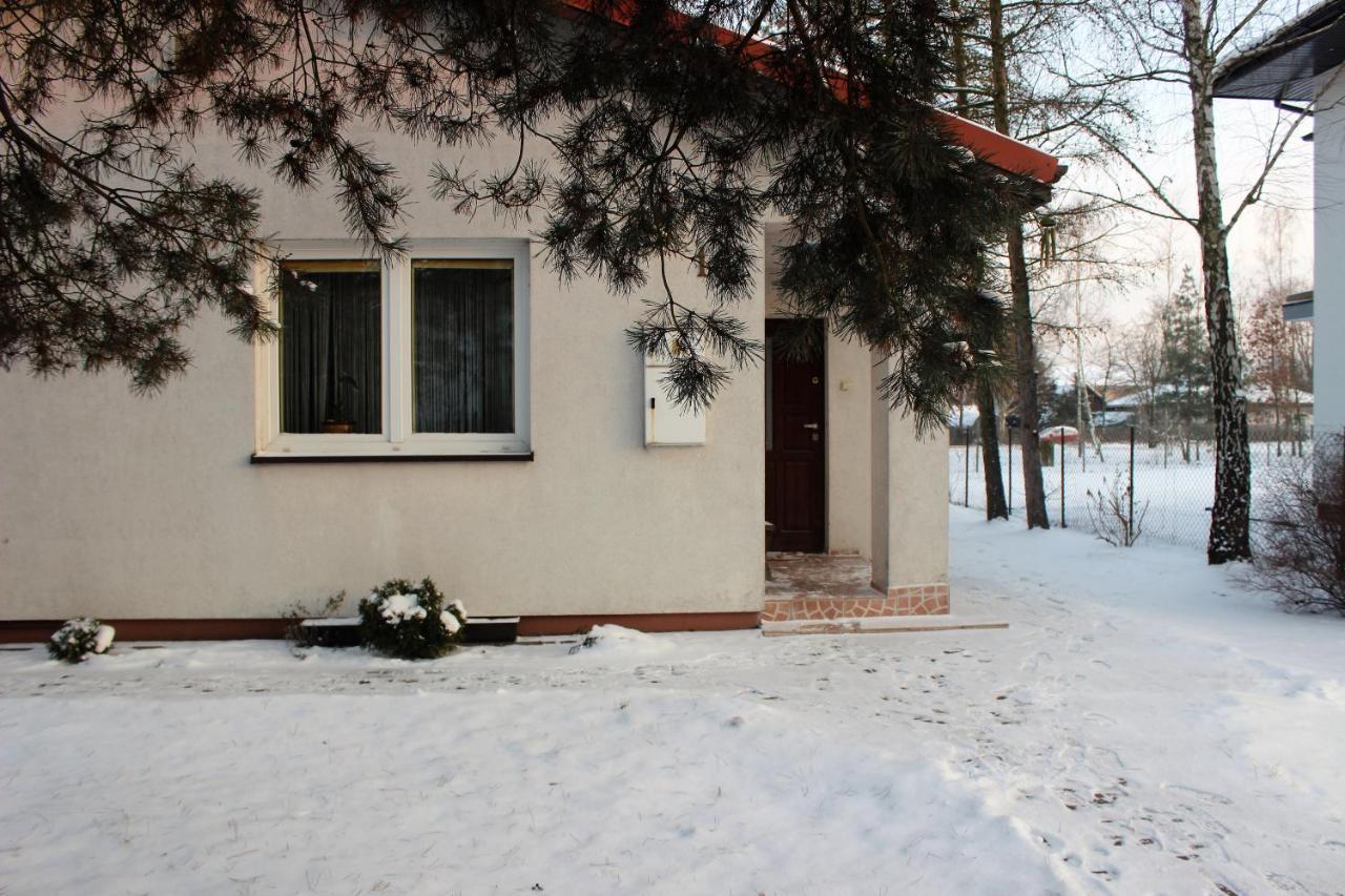 Dom Chotomow Apartman Kültér fotó