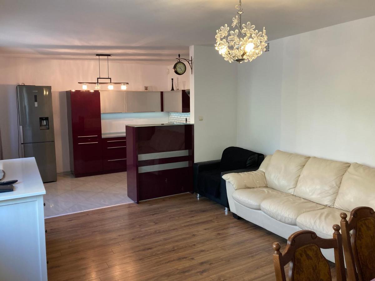 Dom Chotomow Apartman Kültér fotó